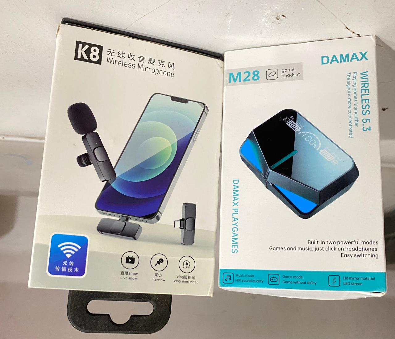 Deal pack of 2 - K8 Mic Collar Wireless Mic & M28 airbuds